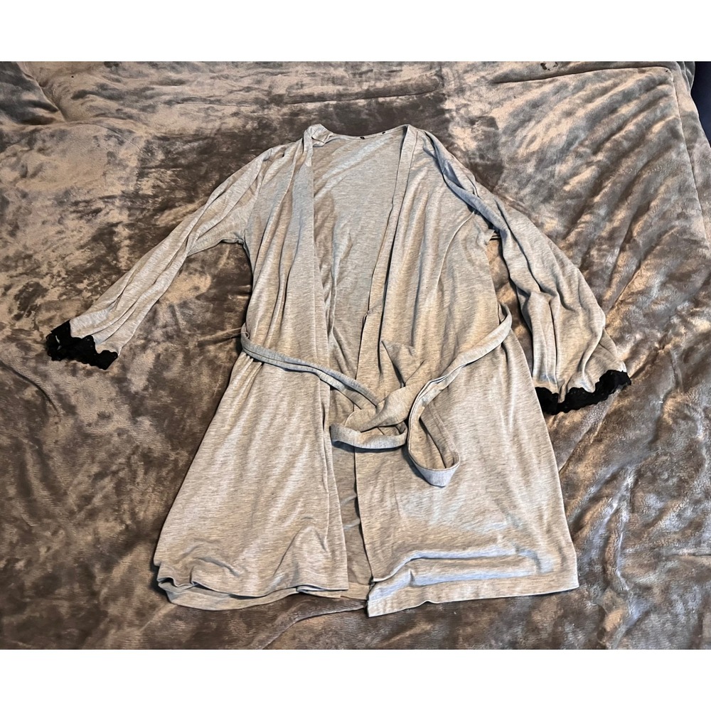 Womens Heather Gray Knit Robe Black Lace Trim Cuffs Long Sleeve Belted Pockets
